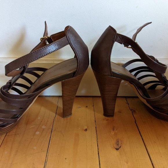 Strappy sandals - Picture 3 of 4